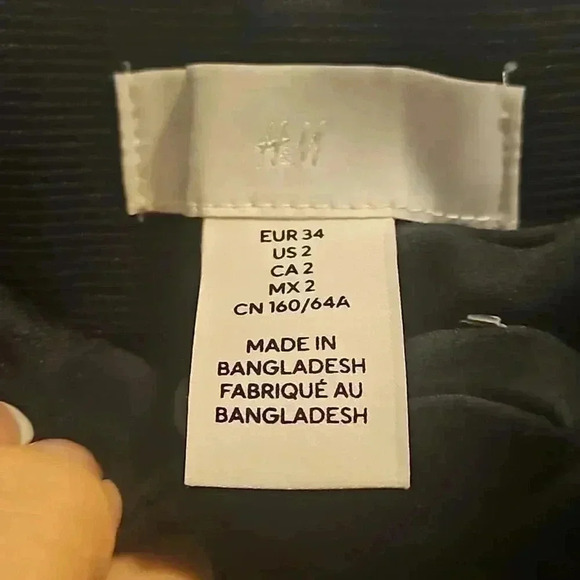 H&M Pants - Picture 2 of 3